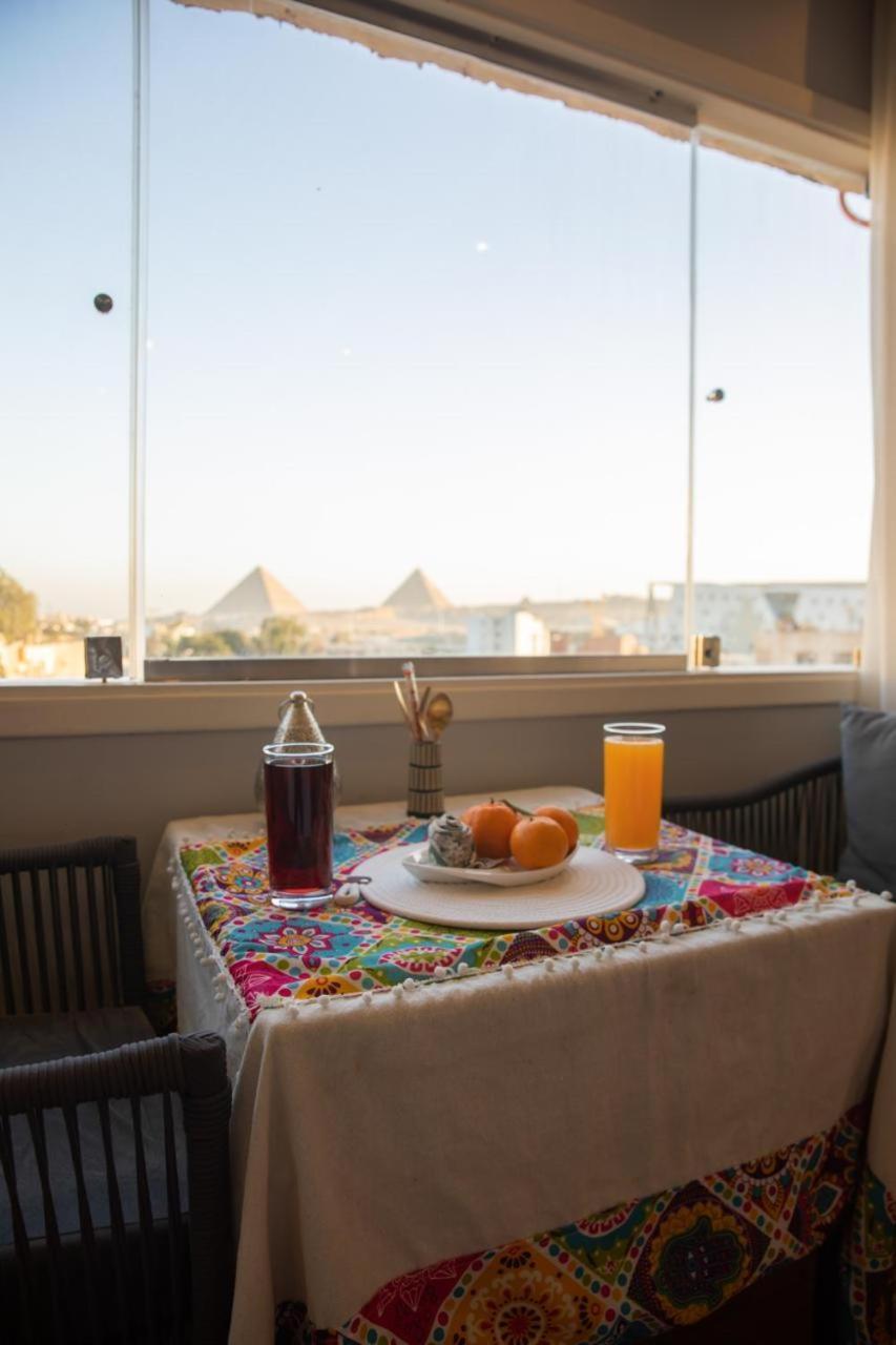 King Tout Hotel Pyramids View Cairo Exterior photo
