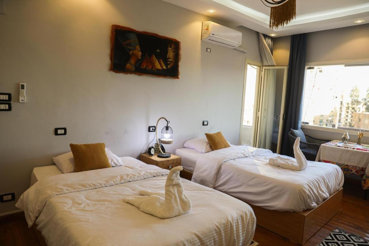 King Tout Hotel Pyramids View Cairo Exterior photo